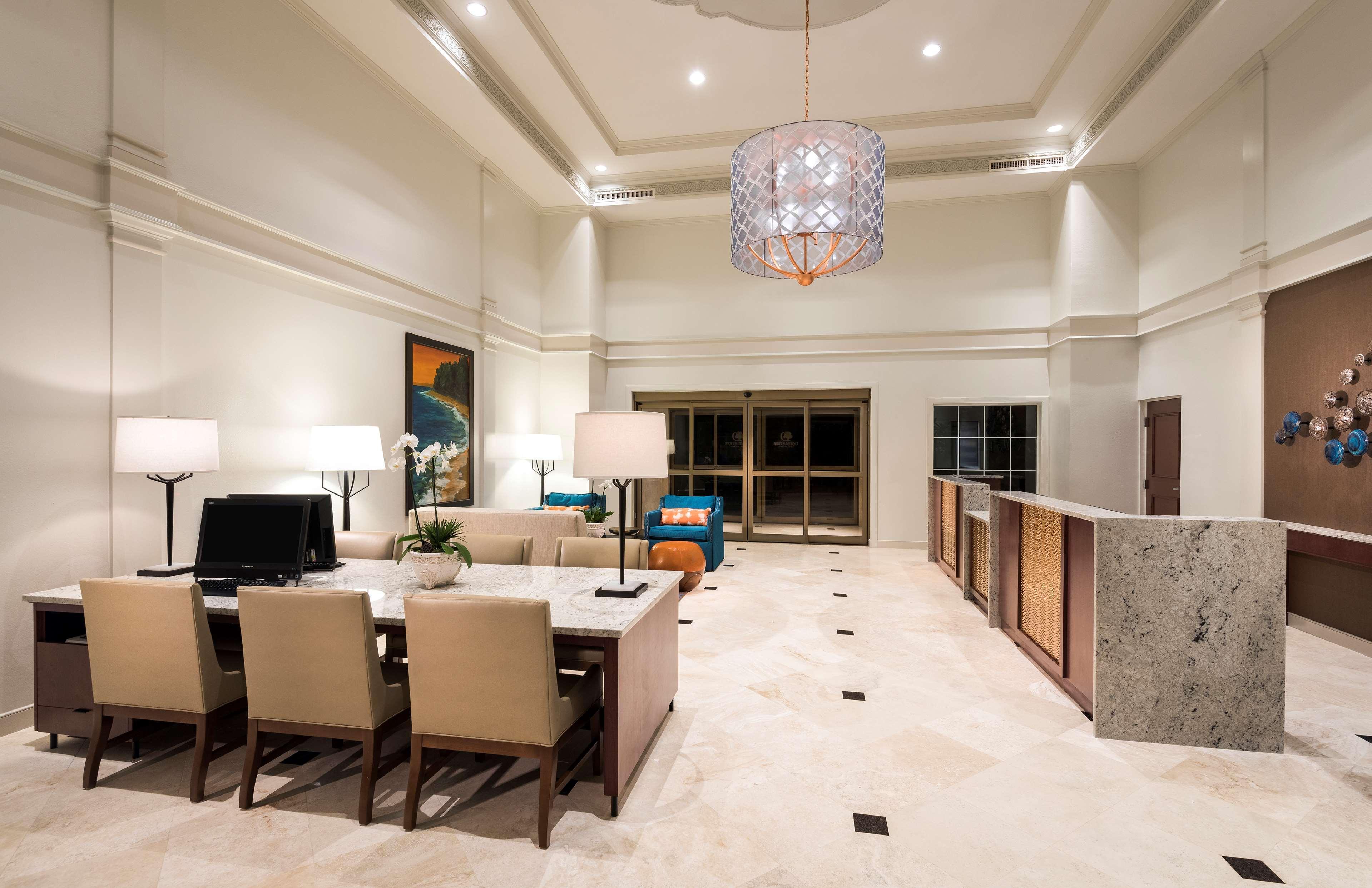 Doubletree Suites By Hilton Naples Naples Park Bagian luar foto