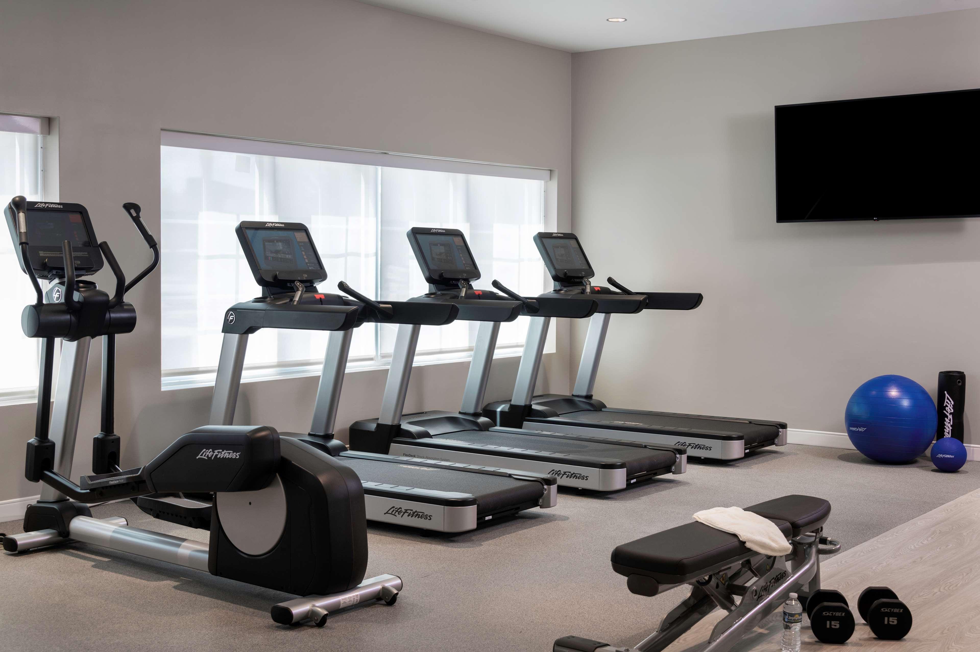 Doubletree Suites By Hilton Naples Naples Park Bagian luar foto