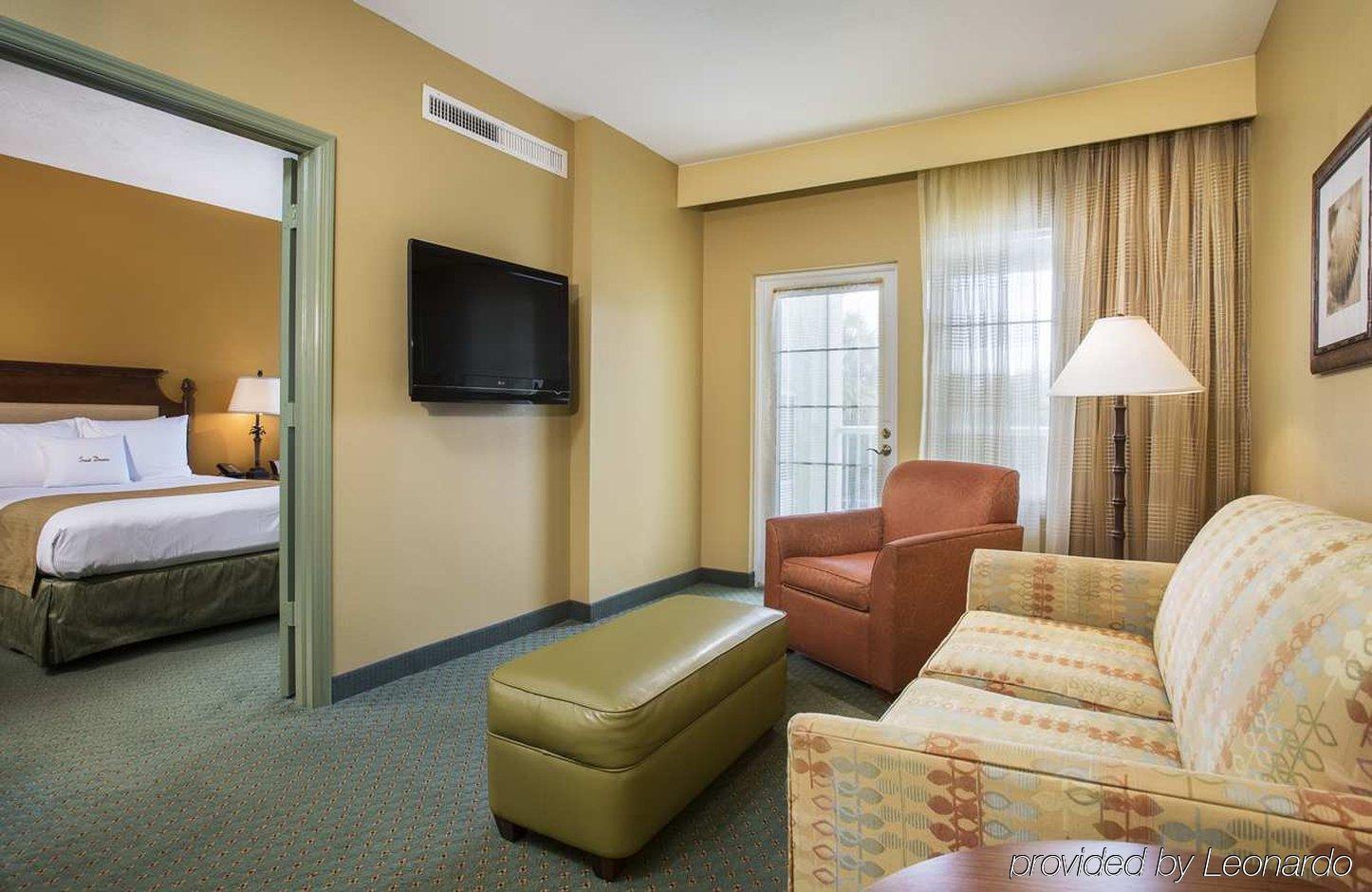 Doubletree Suites By Hilton Naples Naples Park Bagian luar foto