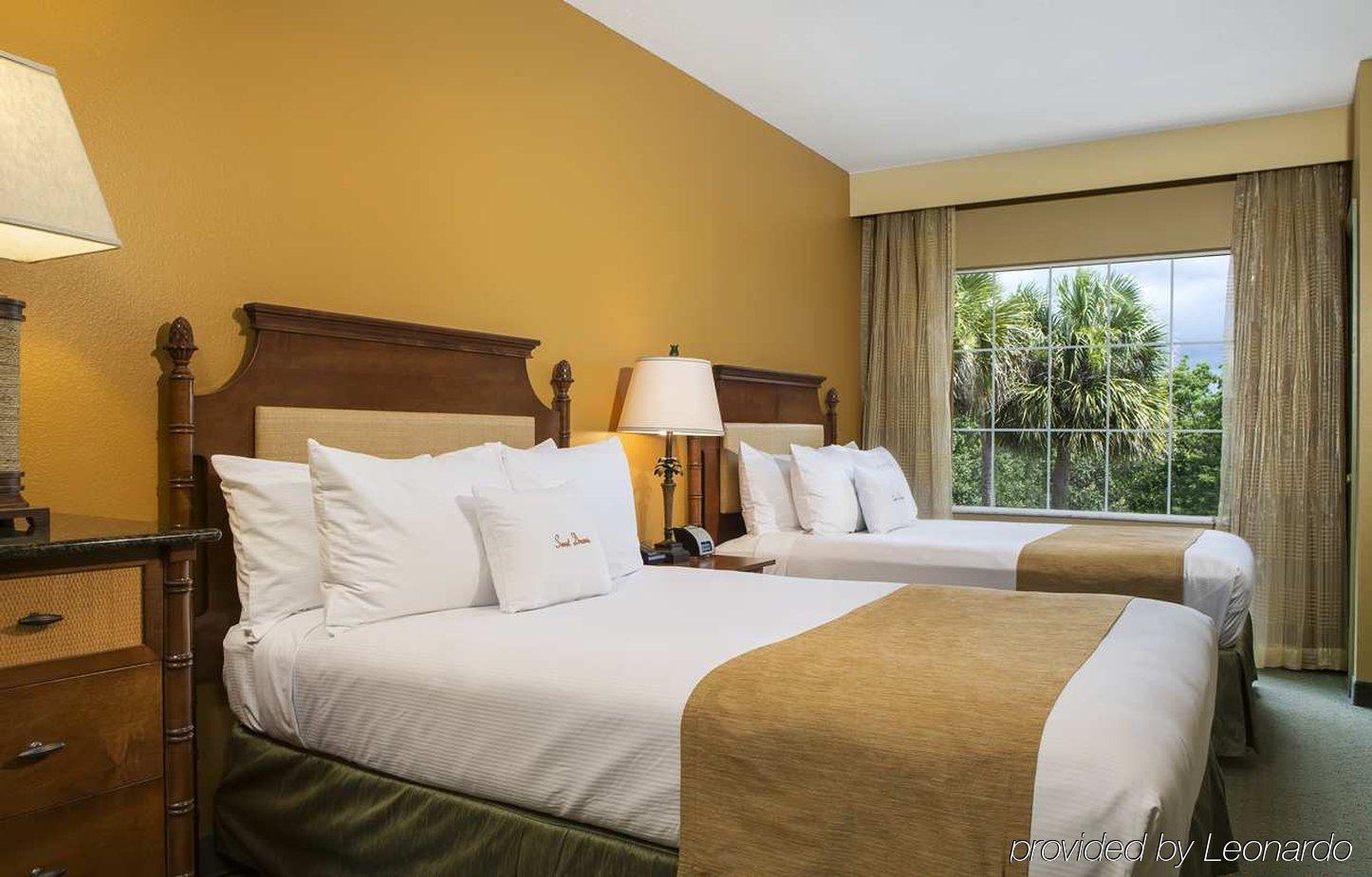 Doubletree Suites By Hilton Naples Naples Park Bagian luar foto